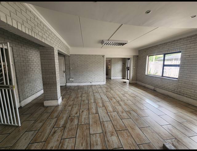 546M² WAREHOUSE TO LET IN WADEVILLE